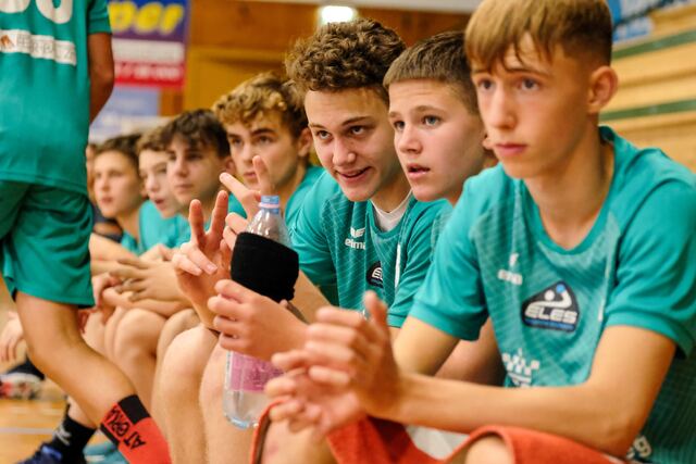 Veszprémi Kézilabda KFT - UHK Krems – Bild 7